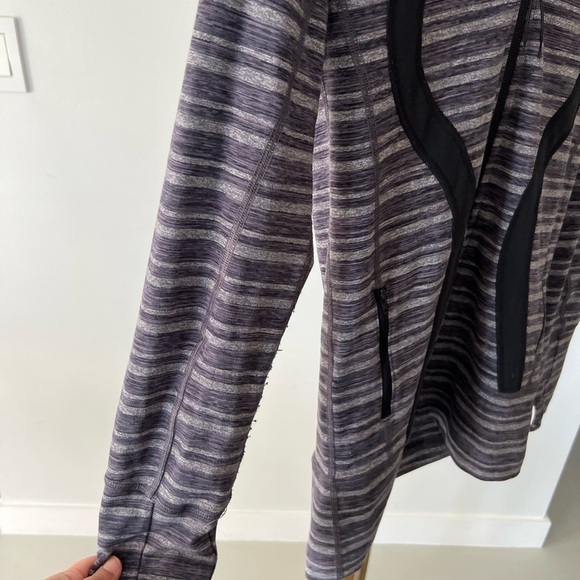Lululemon Stride Jacket Hoodie Zip Up - Picture 13 of 16